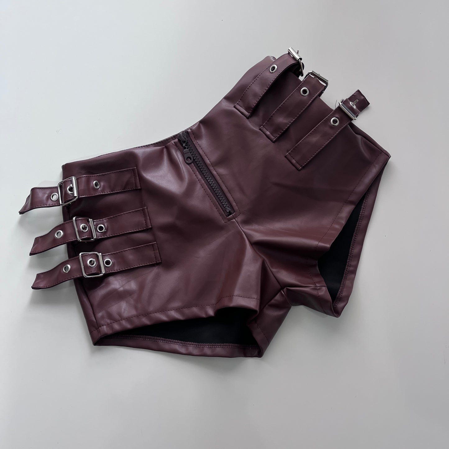 Short SKIPT chocolate