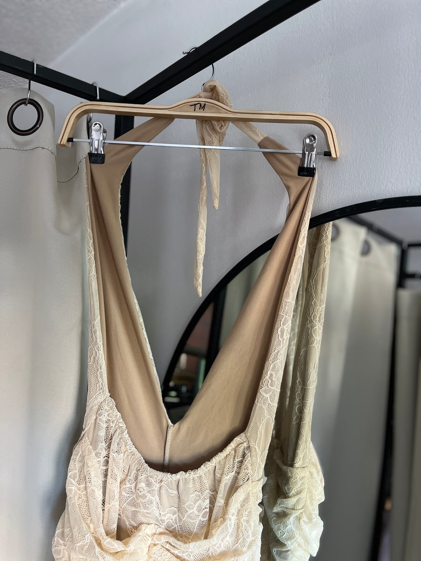 Vestido SAVI encaje