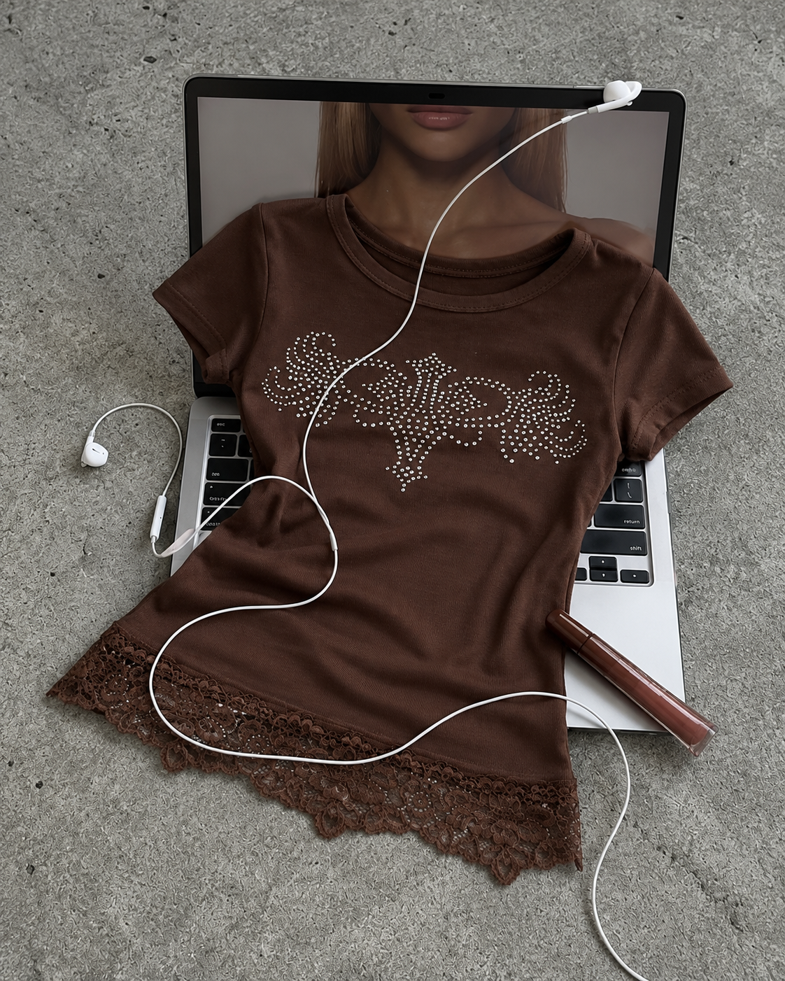 Remera RELIC