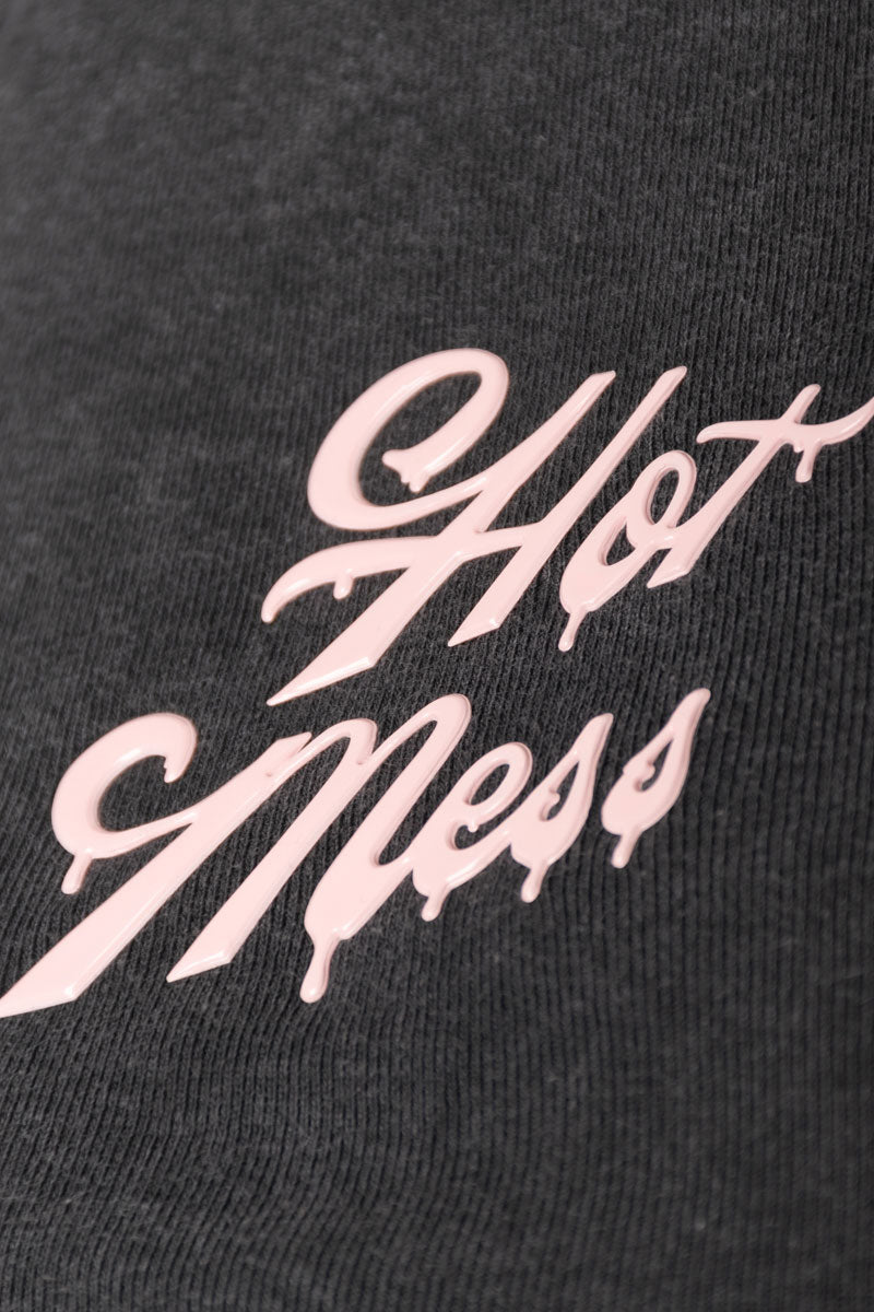 Remera RECKLESS - detalle del aplique