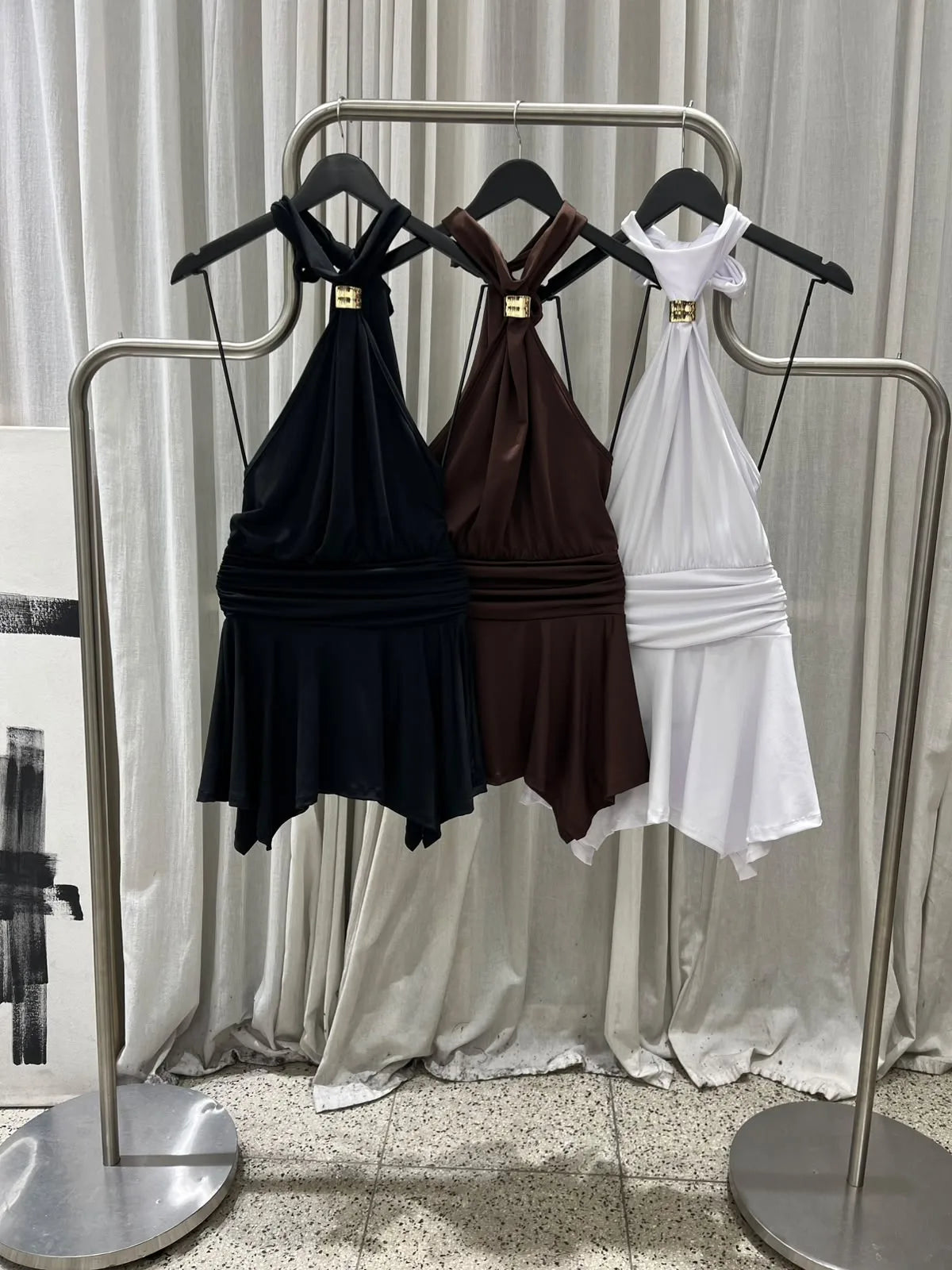 Vestido ORACLE en negro, chocolate y blanco